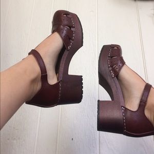 Block Heel T-Strap Mary Jane Swedish Hasbeens 38